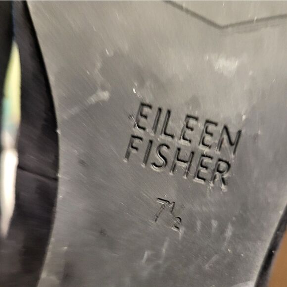 Eileen Fisher Black Suede Block Heel Slip On Shoes, Size 7.5 - Picture 7 of 9